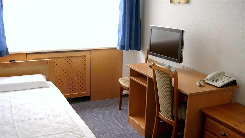 Buergerhaus Hotel Steinbach im Taunus Kültér fotó