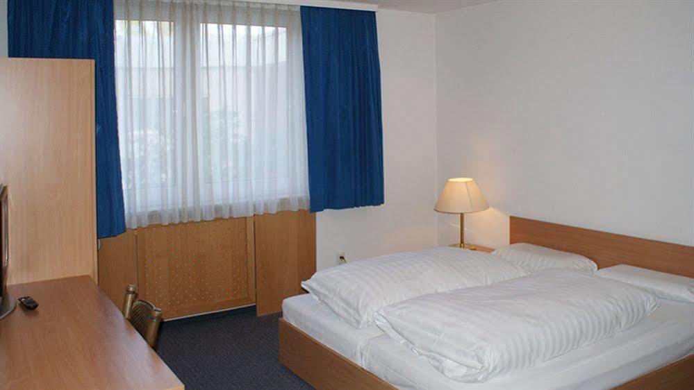 Buergerhaus Hotel Steinbach im Taunus Kültér fotó
